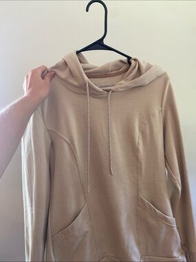 Avalanche thermal hoodie